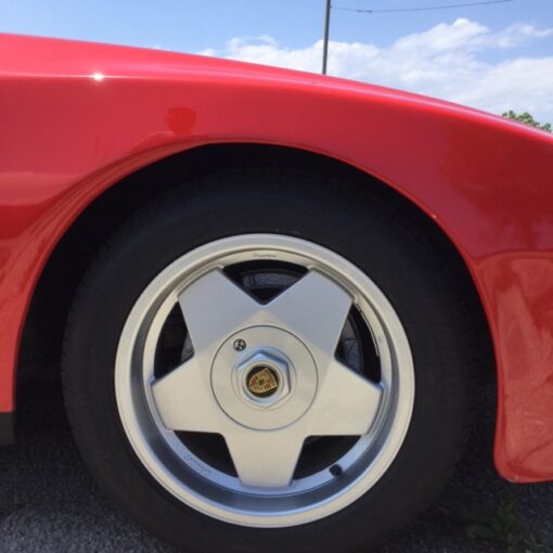 PORSCHE 924 - Image 2